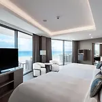Reges, A Luxury Collection & Spa, Ξενοδοχείο