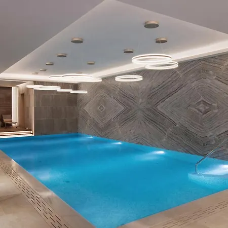 Reges, A Luxury Collection & Spa, Hotel 5*