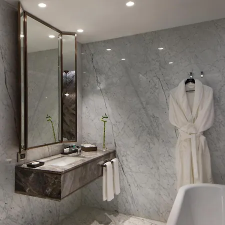 Hotel Reges, A Luxury Collection & Spa, 5*