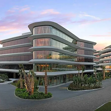 מלון Reges, A Luxury Collection & Spa,