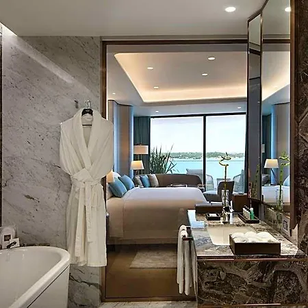 Reges, A Luxury Collection & Spa, Ξενοδοχείο